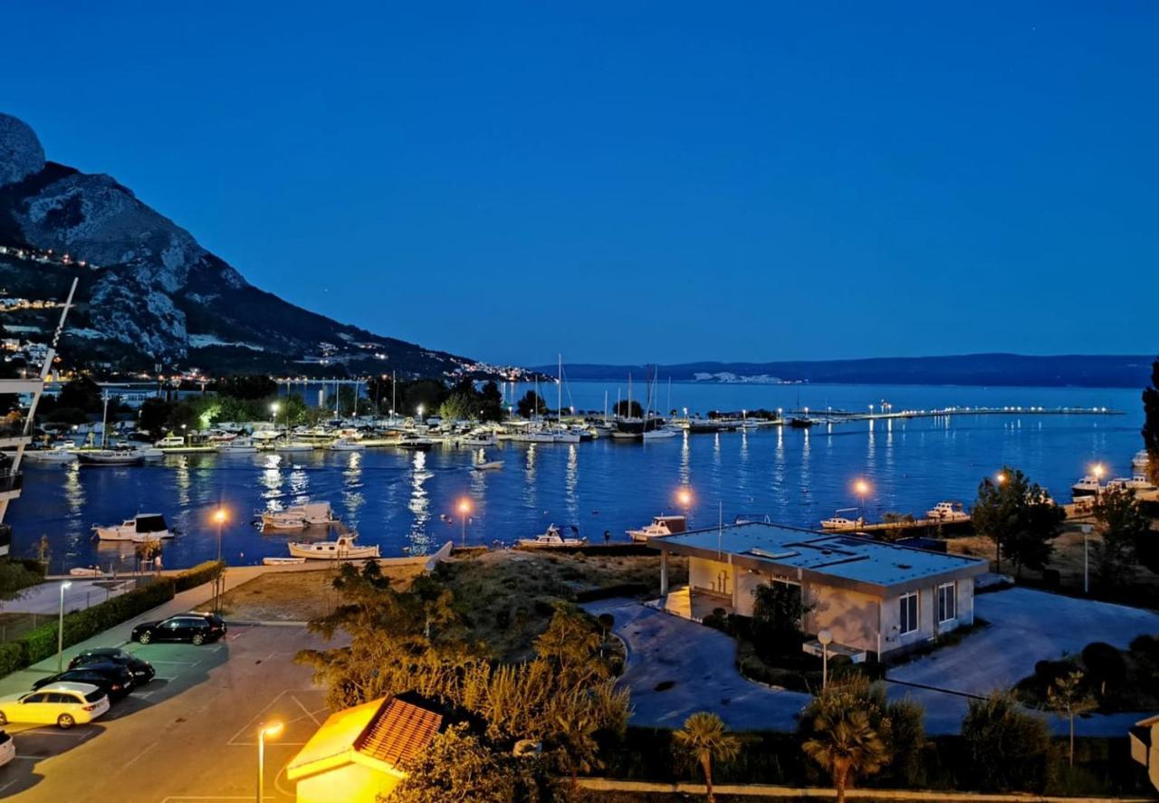 Olmissum Rooftop Sea View Omiš Exteriör bild